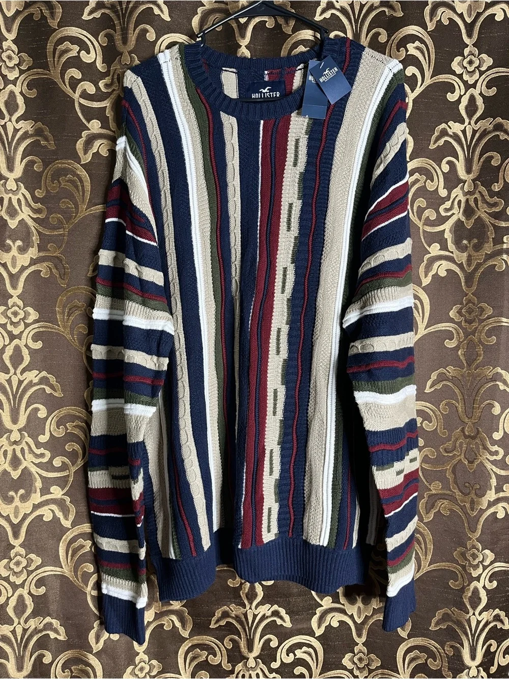 Hollister Men's Striped Crewneck Sweater - Navy, Cream, Burgundy, Olive